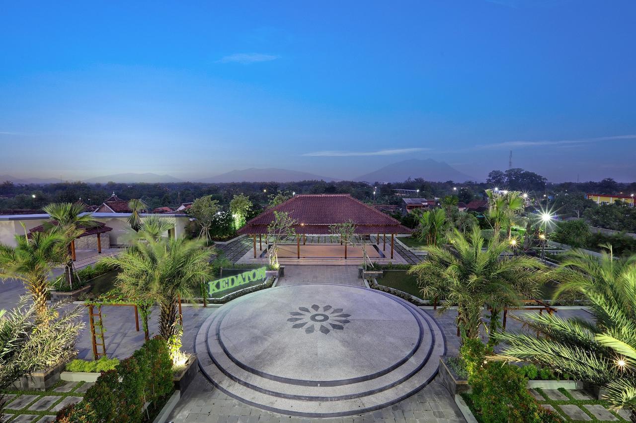 Aston Madiun Hotel & Conference Center Exterior foto